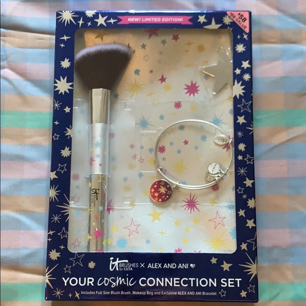 IT Brushes x Alex and Ani Cosmic Connection Set